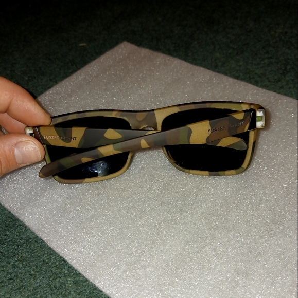 Men's camo sunglasses - Picture 3 of 5